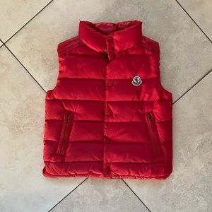 Moncler Down Vest in Red Size 4